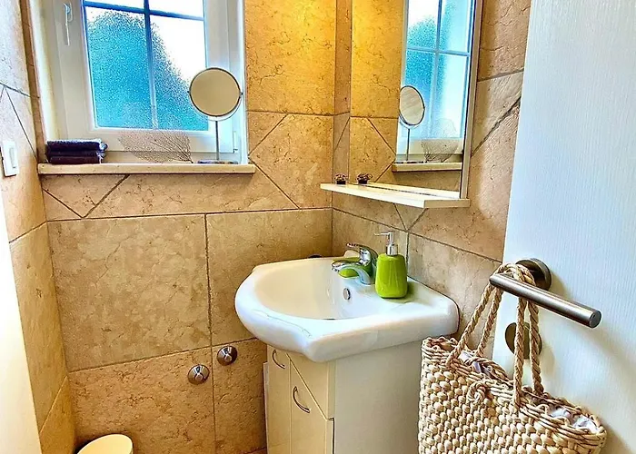 فيلة Venus Martina